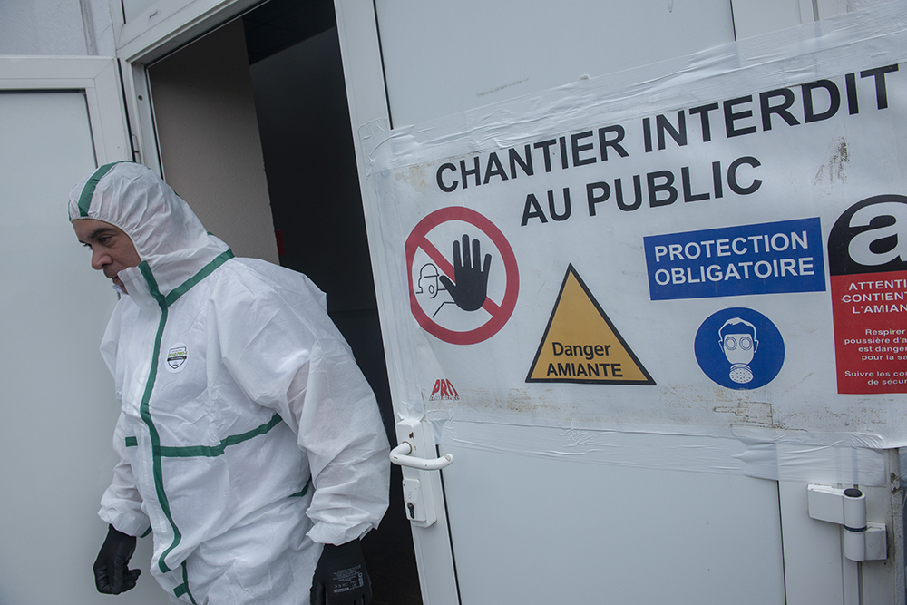 Cas Pratiques Amiante : Analyses de Situations Réelles et Gestion des Risques